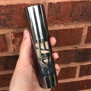 Urban Decay All Nighter Waterproof Foundation
